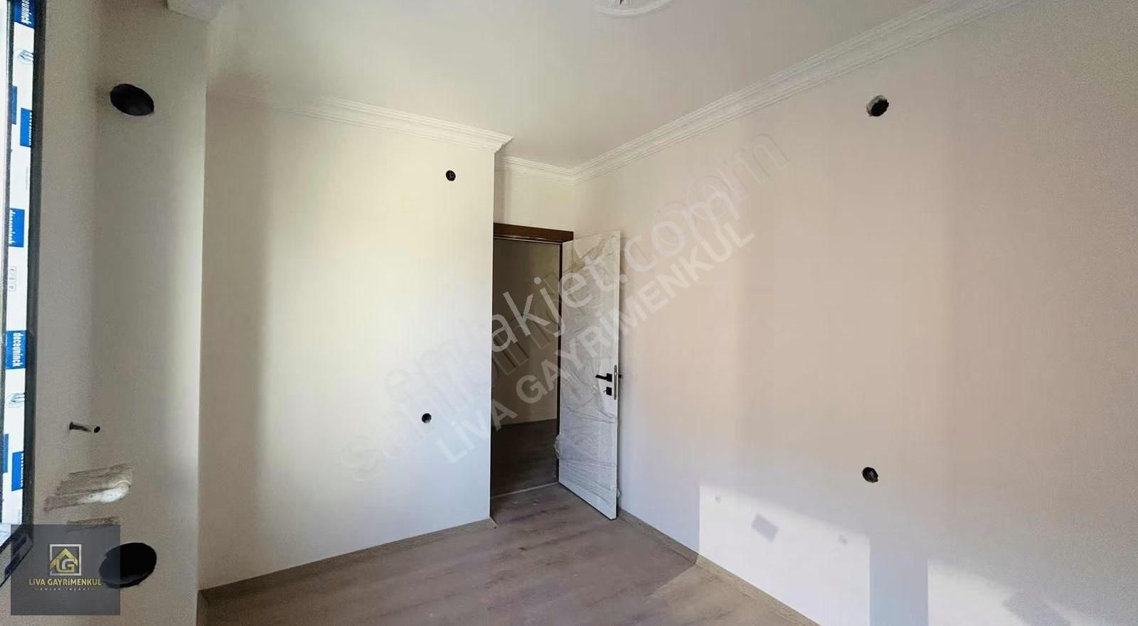 Buca İnönü Mahallesinde Sıfır 1+1 Daire Ulaşım Ve Merkezde - Görsel 5