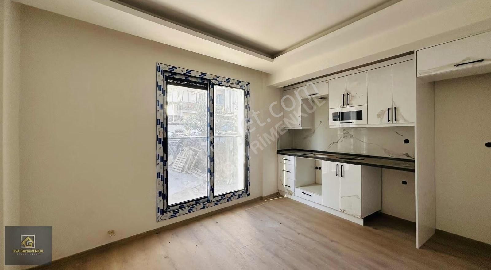 Buca İnönü Mahallesinde Sıfır 1+1 Daire Ulaşım Ve Merkezde - Görsel 10