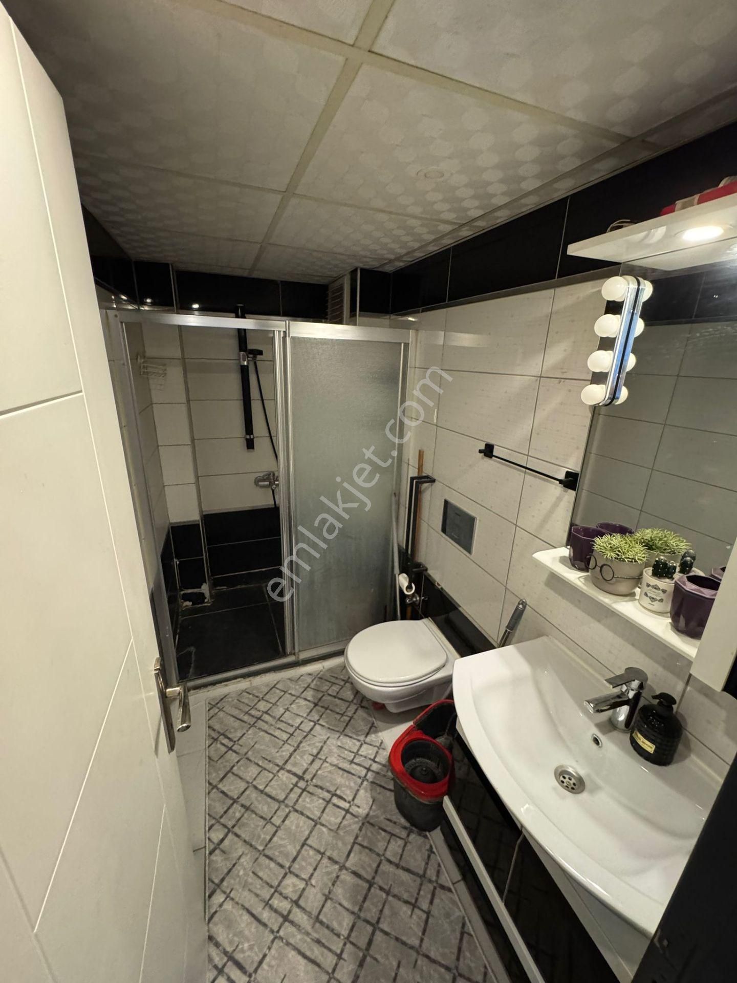 Arakat Full Eşyalı Geniş Kullanışlı Yatırımlık 1+1 Satılık Apart - Görsel 9