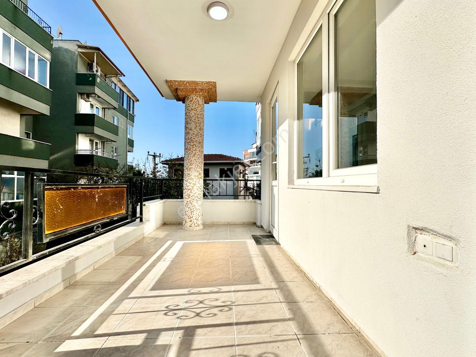 ꧁ay Emlaktan꧁akçay Merkezde Arakat Ayrı Mutfaklı Denize Yakın Lüx Tasarım Satılık 2+1 Geniş Daire - Görsel 15