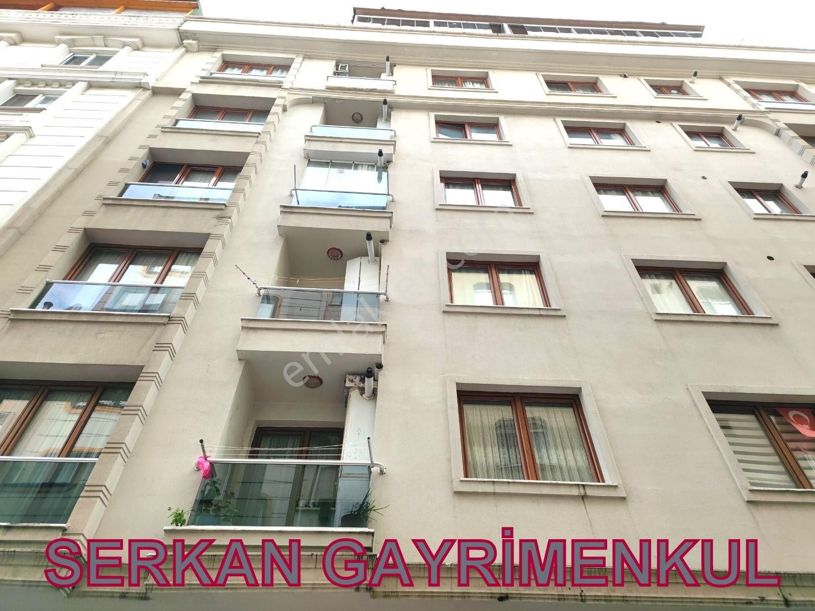 Serkan Gayrimenkulden Bahçelievler Şirinevlerde 5+1 Dubleks 10 Yıllık Bina - Görsel 6