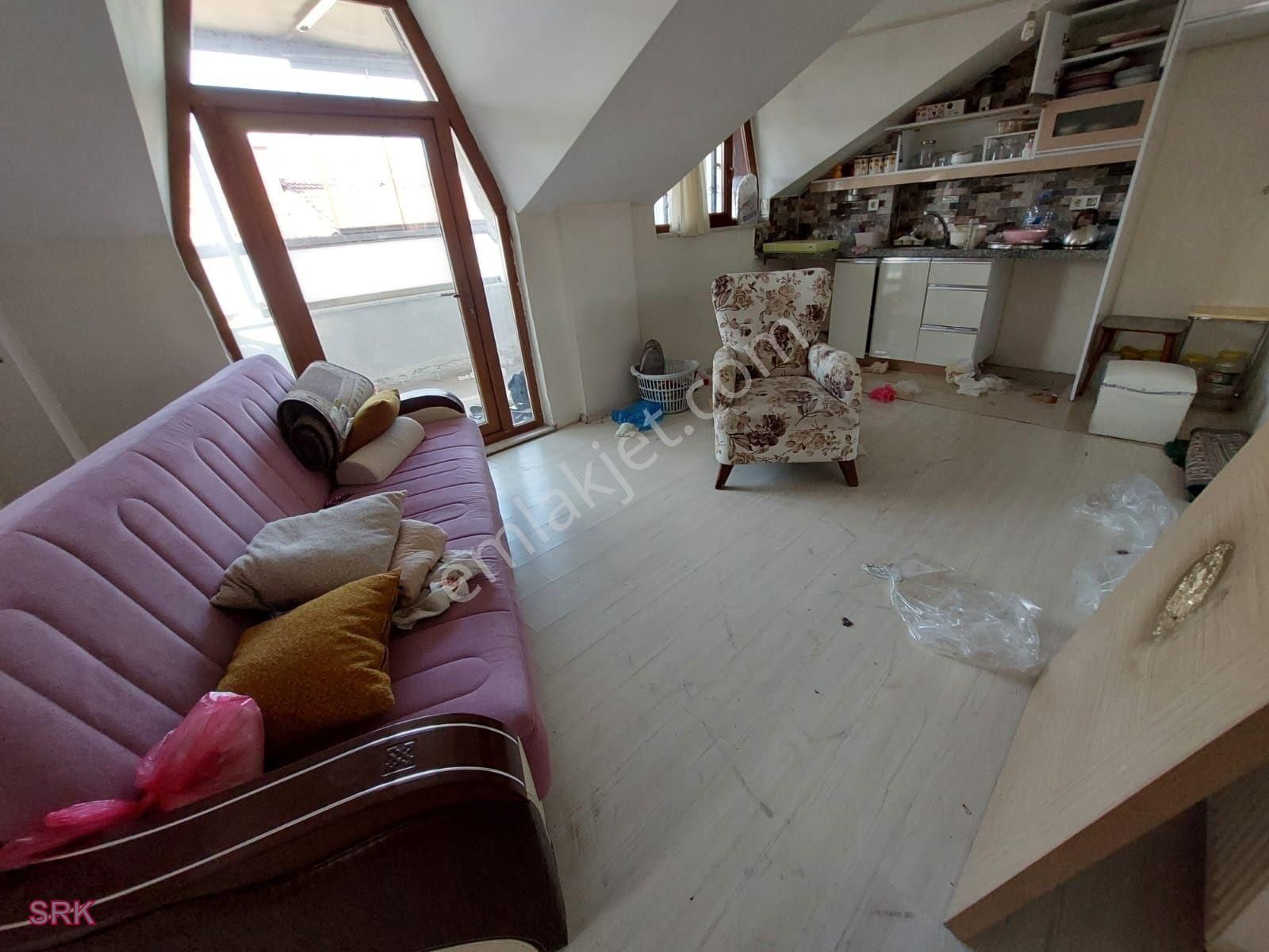 Serkan Gayrimenkulden Bahçelievler Şirinevlerde 5+1 Dubleks 10 Yıllık Bina - Görsel 15