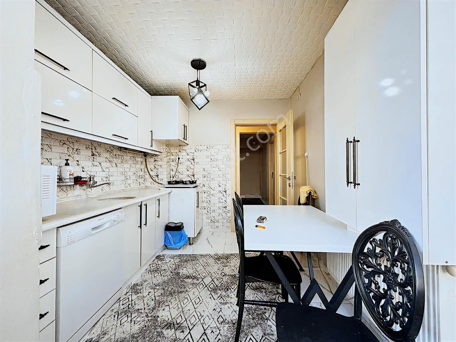 Kupon Peker Mahallesinde 3+1 Geniş Masrafsız Daire Fırsatı - Görsel 16