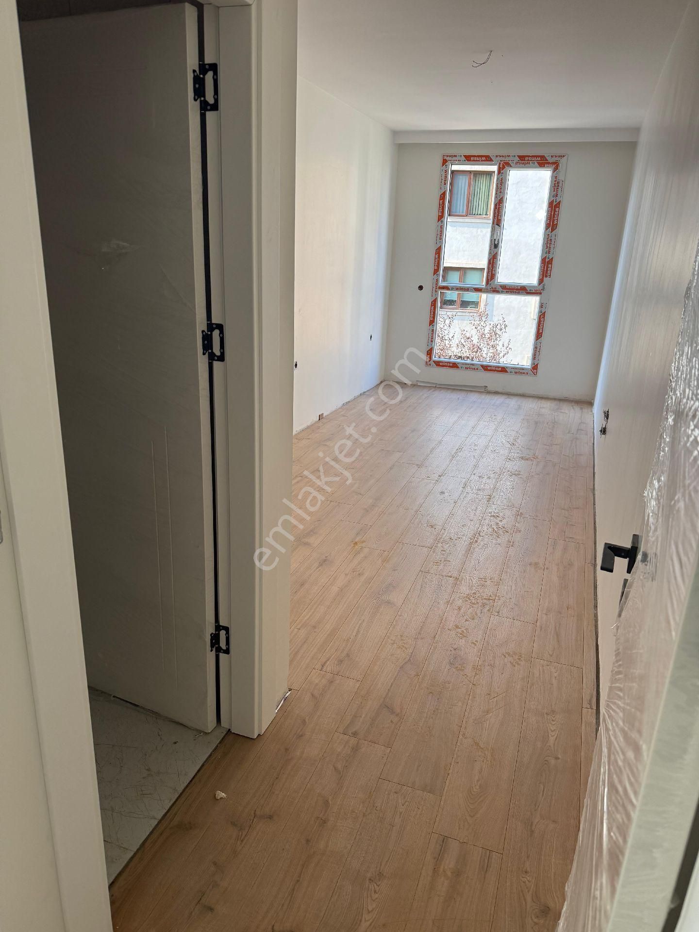 Para'dan Ebeveyn Banyolu Ara Katta Sıfır Ferah 2+1 Lüks Daire - Görsel 11