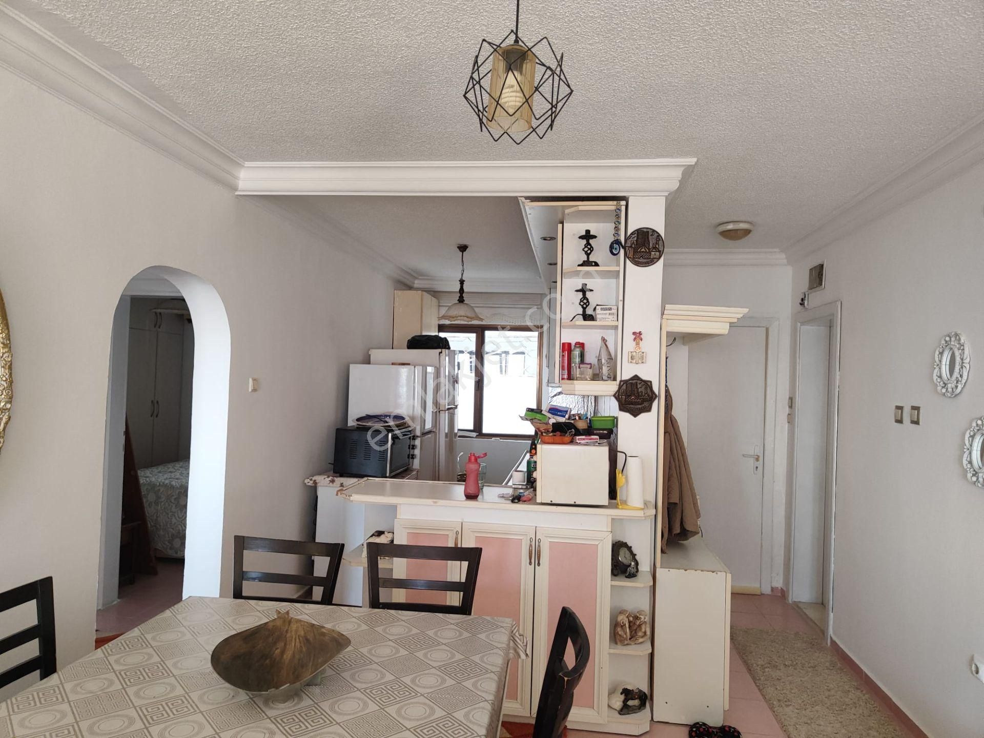 Vega'dan Havuzlu Denize Sıfır Site İçinde Satılık 2+1 Daire - Görsel 2