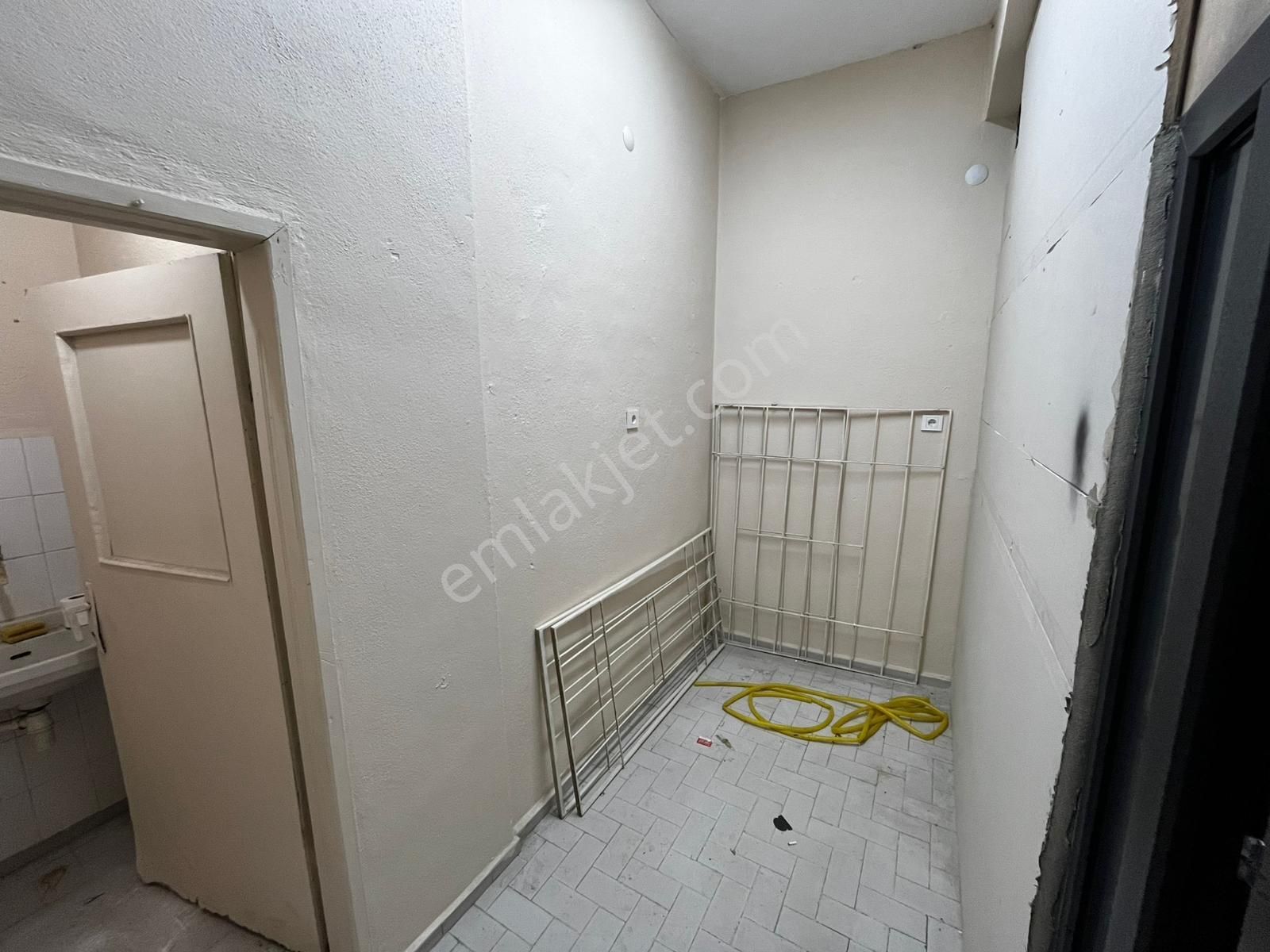 Bursa Yıldırım Eğitim Mahallesinde Bulunan Kiralık Dükkan - Görsel 5