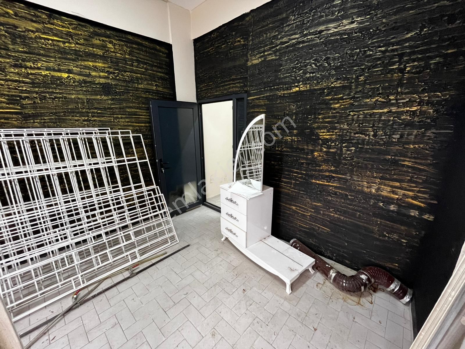 Bursa Yıldırım Eğitim Mahallesinde Bulunan Kiralık Dükkan - Görsel 3