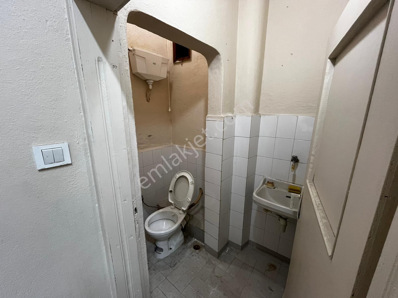 Bursa Yıldırım Eğitim Mahallesinde Bulunan Kiralık Dükkan - Görsel 7