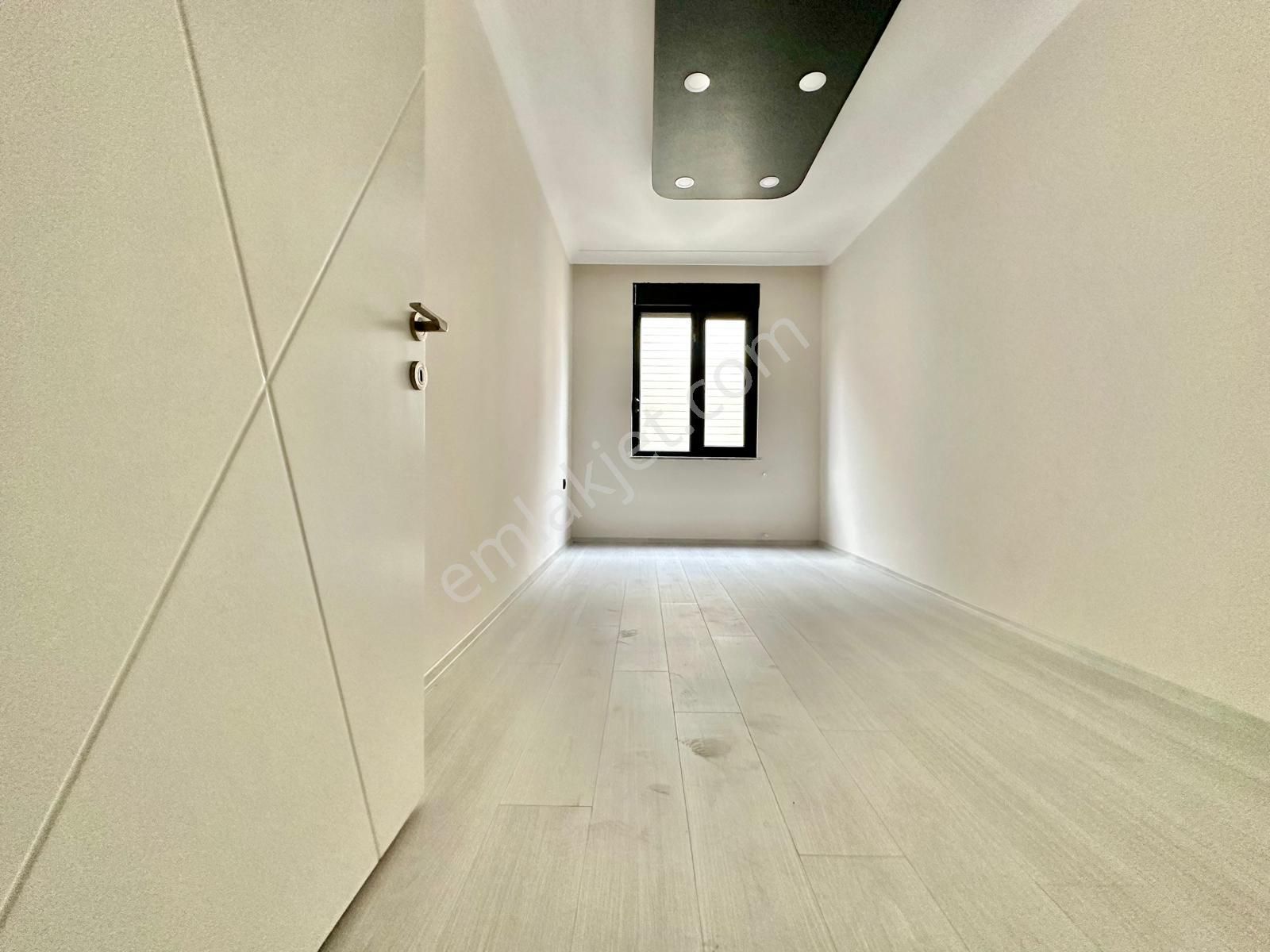 ꧁yetkili Ay Emlak'tan꧂akçay'da Kombili Ön Cephe Ayrı Mutfak Arakat Satılık 2+1 Geniş Lüks Daire - Görsel 15