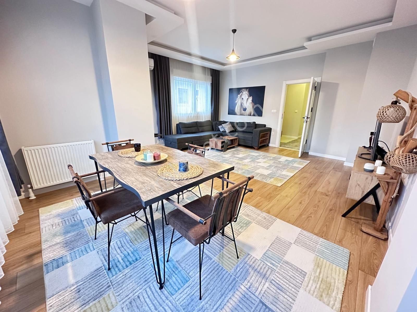 Boş ... Erenköy Minibüs Cad. 2. Binada Teras 3 Banyo Dublex 4+2 - Görsel 2