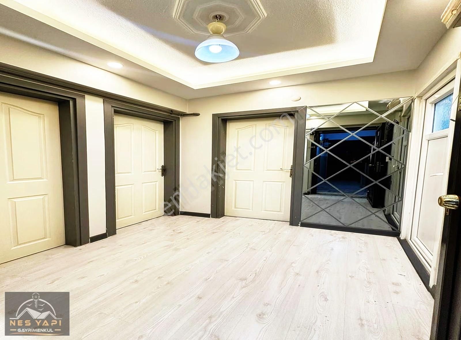 Esenyurt Üniversitenin Yanında Kelepir Dekorlu Y. Giriş Daire!!! - Görsel 8