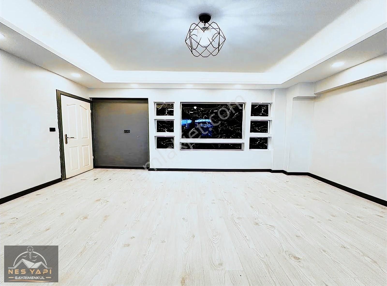 Esenyurt Üniversitenin Yanında Kelepir Dekorlu Y. Giriş Daire!!! - Görsel 6