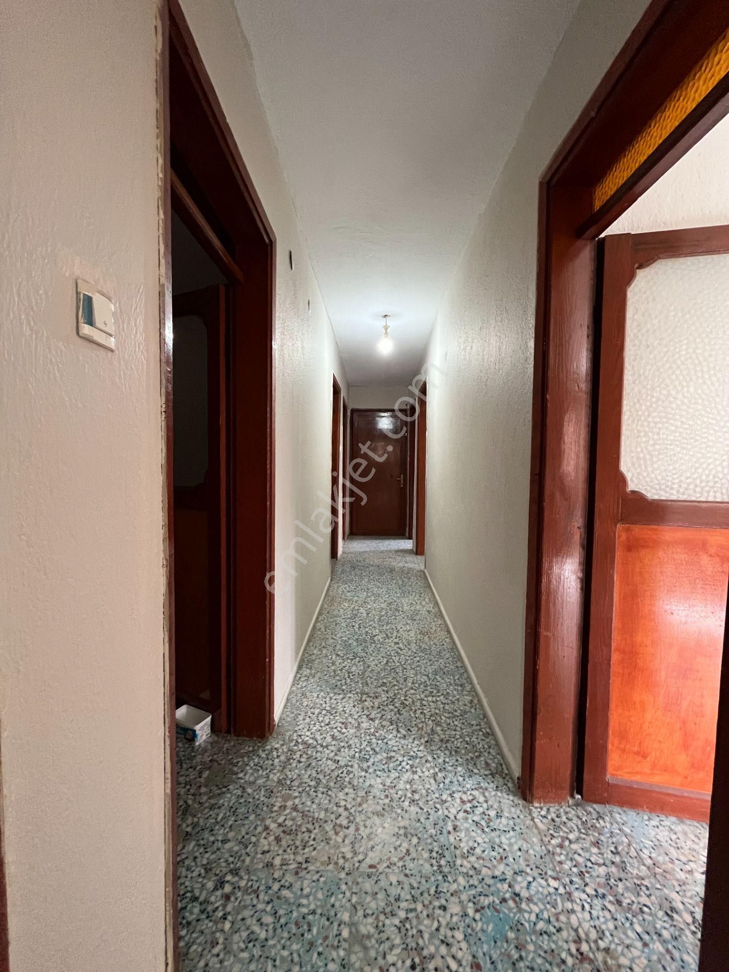 Gümüşpala Merkez'de Sağlık Ocağı Ve Okul Yakını 3+1 Kiralık Daire - Görsel 23