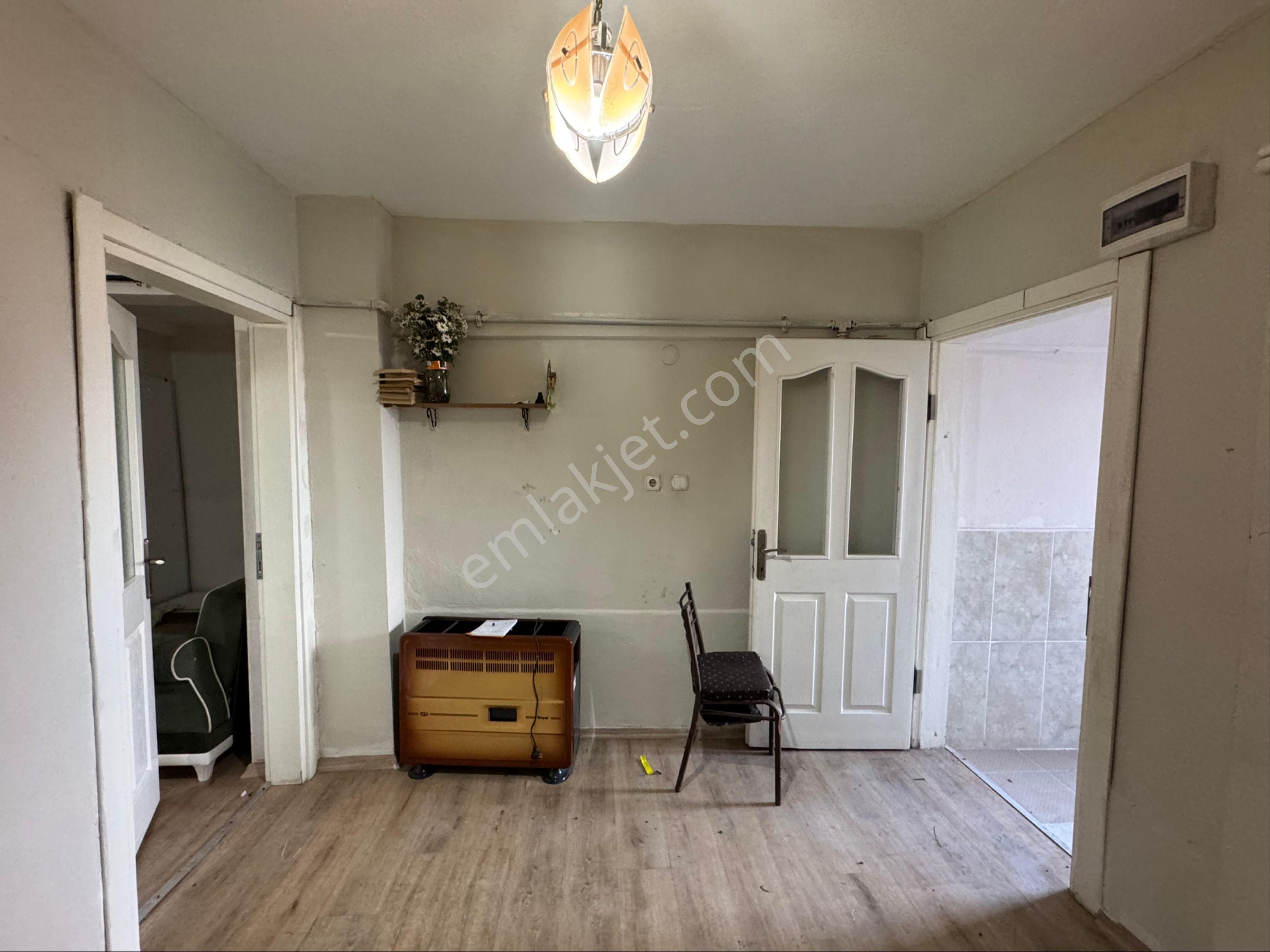 Arnavutköy Yavuz Selim Mah Kiralık 1+1 Giriş Daire - Görsel 10