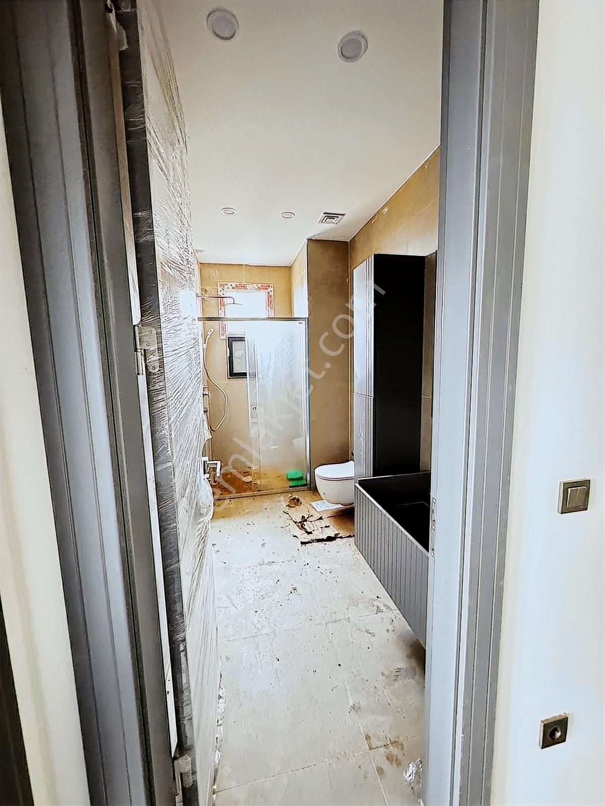 Bahçe Bahçeşehir Projesi Satılık 4+1 İkiz Villa Vadi Manzara - Görsel 31