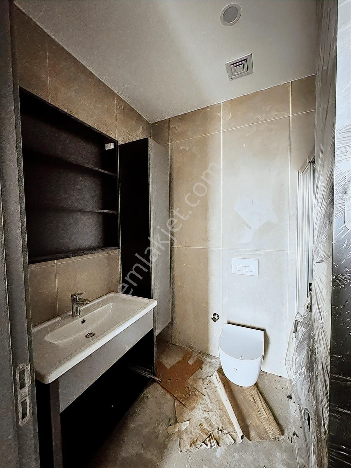 Bahçe Bahçeşehir Projesi Satılık 4+1 İkiz Villa Vadi Manzara - Görsel 32