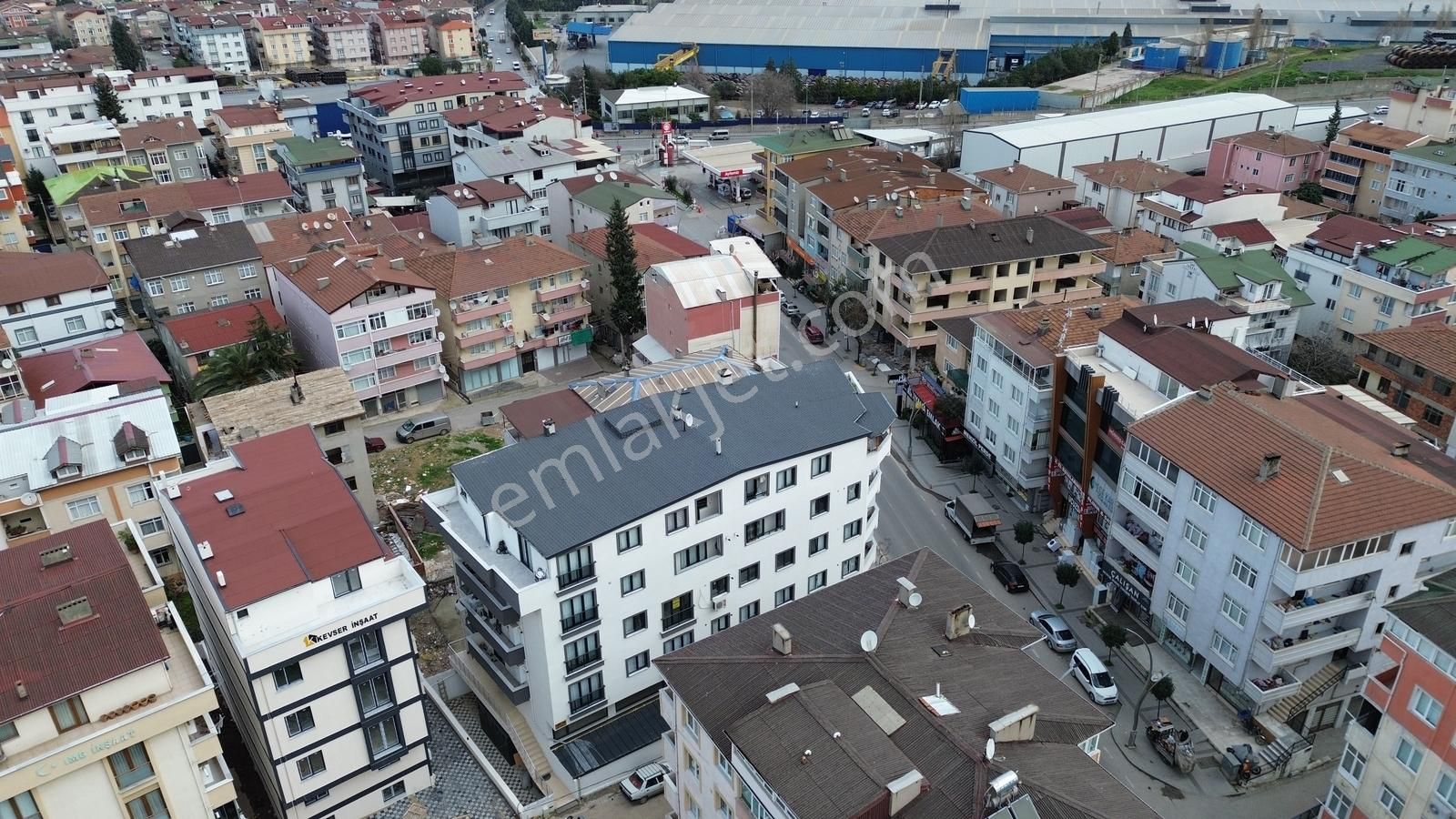 Kozanovadan Darıca Osmangazide Lüks 2+1 Asansörlü Arakat Daire - Görsel 21