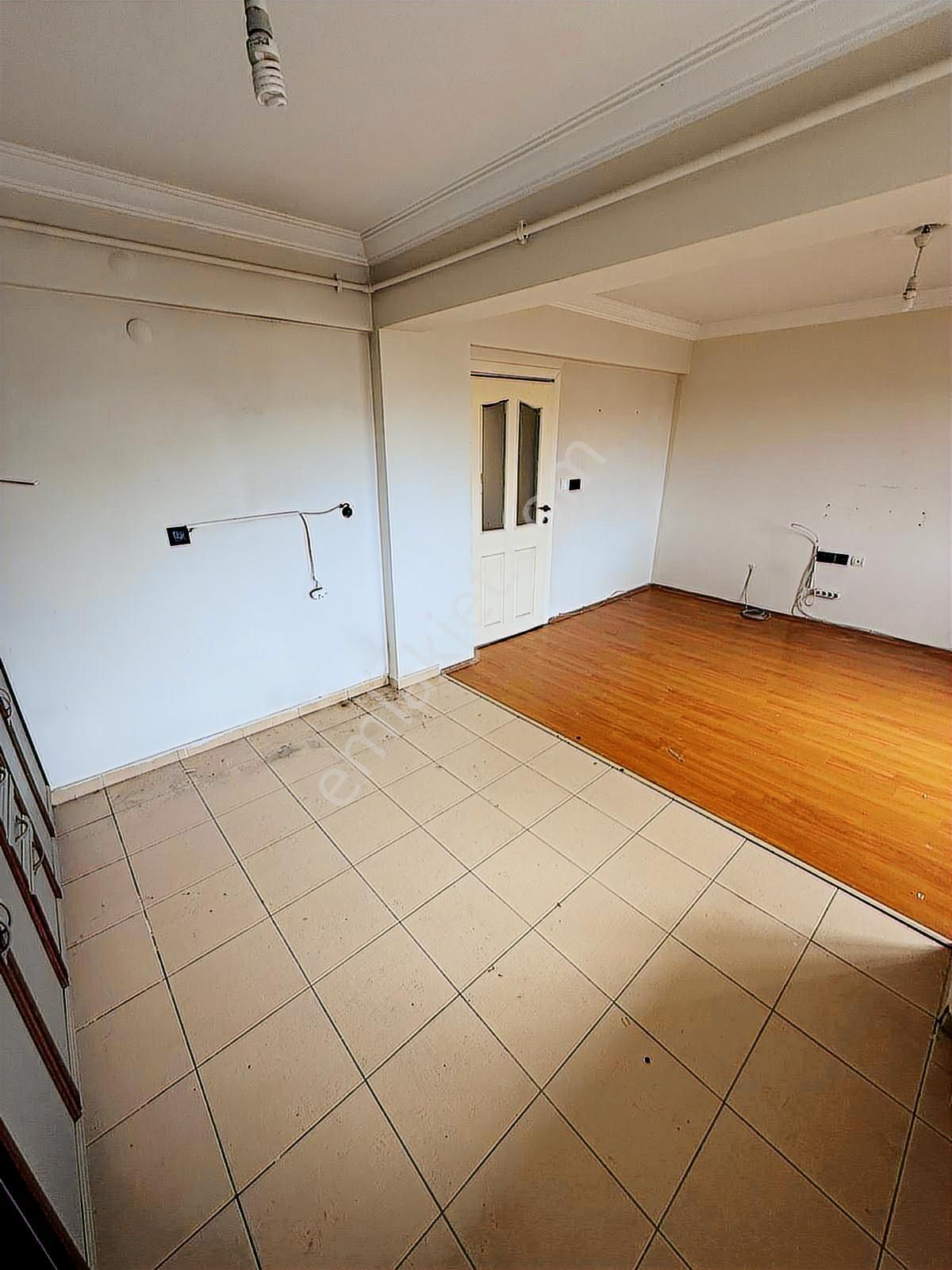Dumlupınar Mah.'de Geniş 2+1 Ayrı Mutfaklı Eşyasız Kiralık Daire - Görsel 4