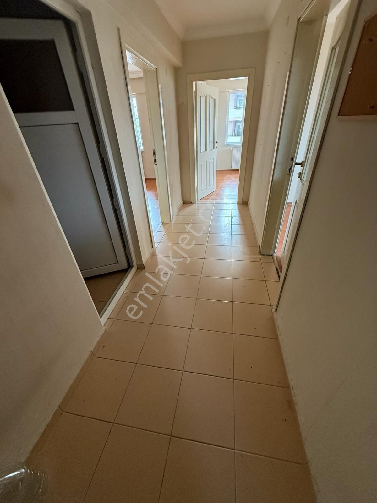 Dumlupınar Mah.'de Geniş 2+1 Ayrı Mutfaklı Eşyasız Kiralık Daire - Görsel 5