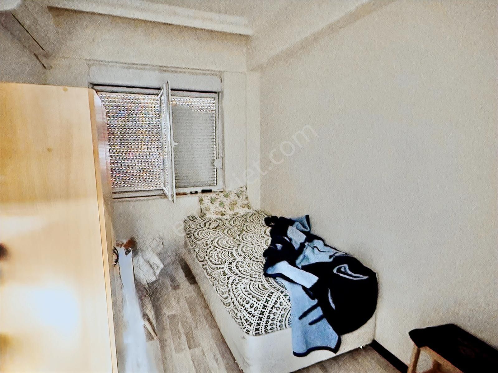 Kızıltoprak Mahellesinde Acil Satılık Doğalgaz'lı 2+1 Daire - Görsel 13