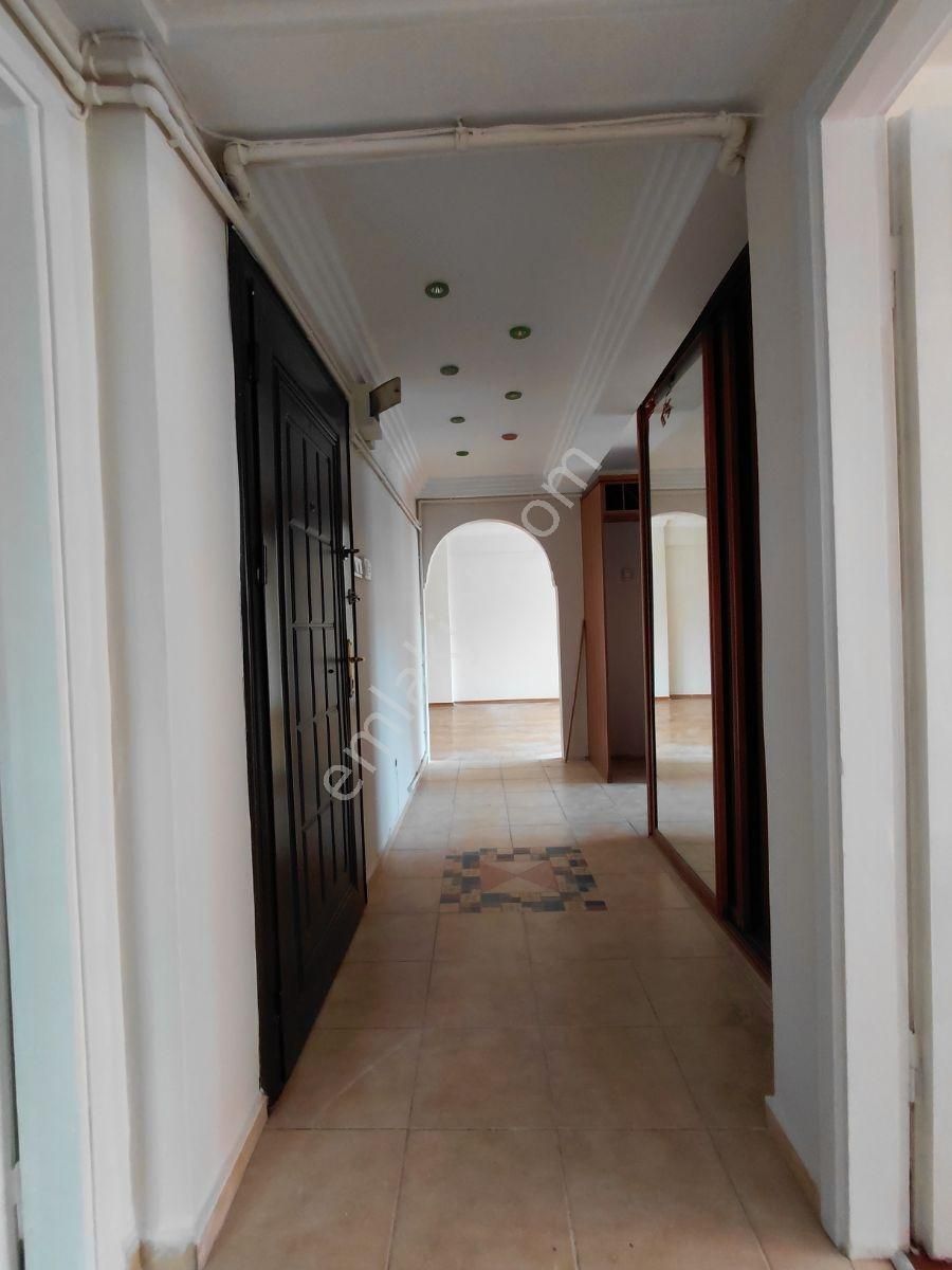 Şişli Fulya Mah Nezih Bir Sokakta Boya,duşakabin,klozeti Yeni. - Görsel 12