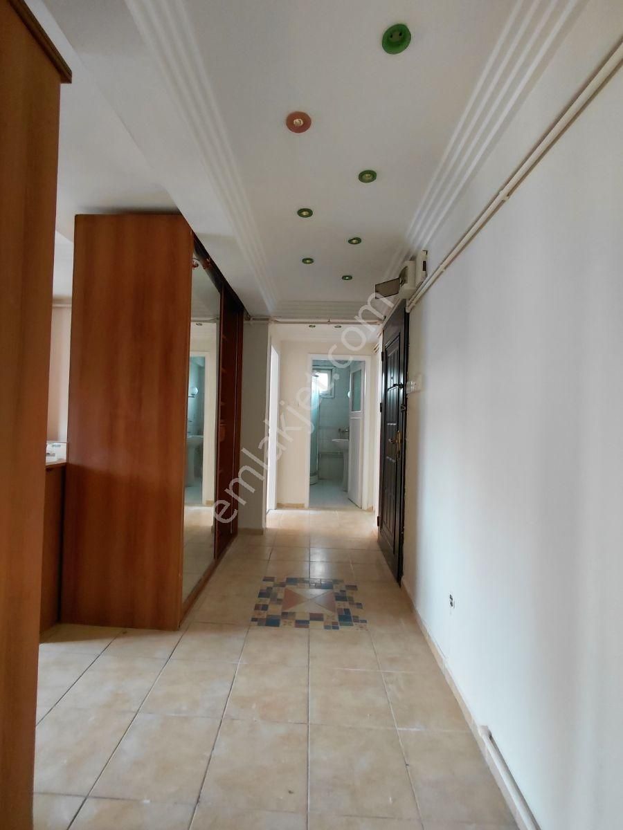 Şişli Fulya Mah Nezih Bir Sokakta Boya,duşakabin,klozeti Yeni. - Görsel 9