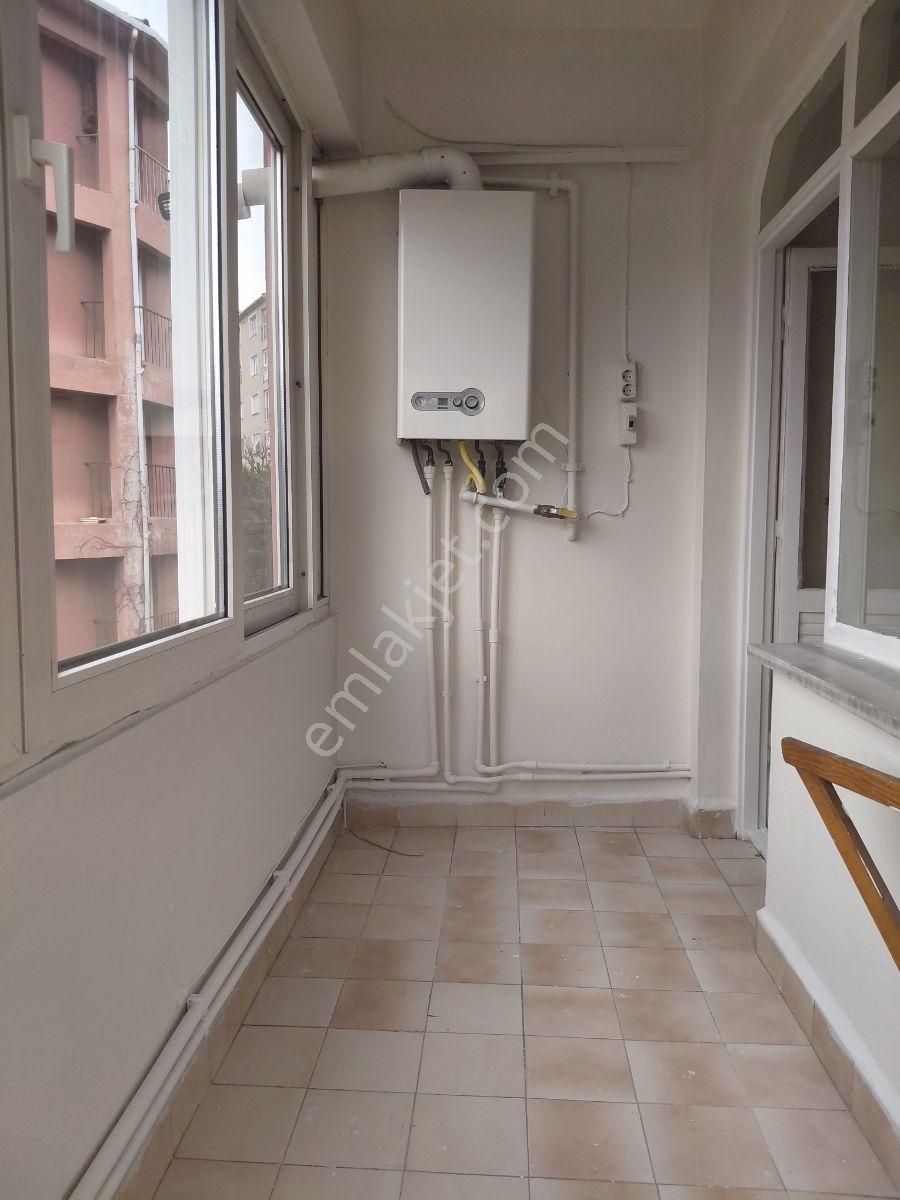 Şişli Fulya Mah Nezih Bir Sokakta Boya,duşakabin,klozeti Yeni. - Görsel 13