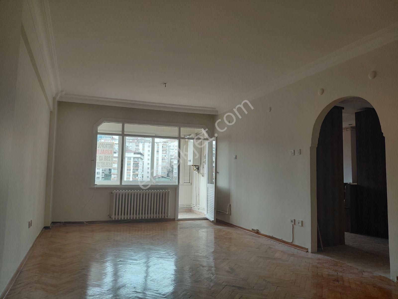 Şişli Fulya Mah Nezih Bir Sokakta Boya,duşakabin,klozeti Yeni. - Görsel 14