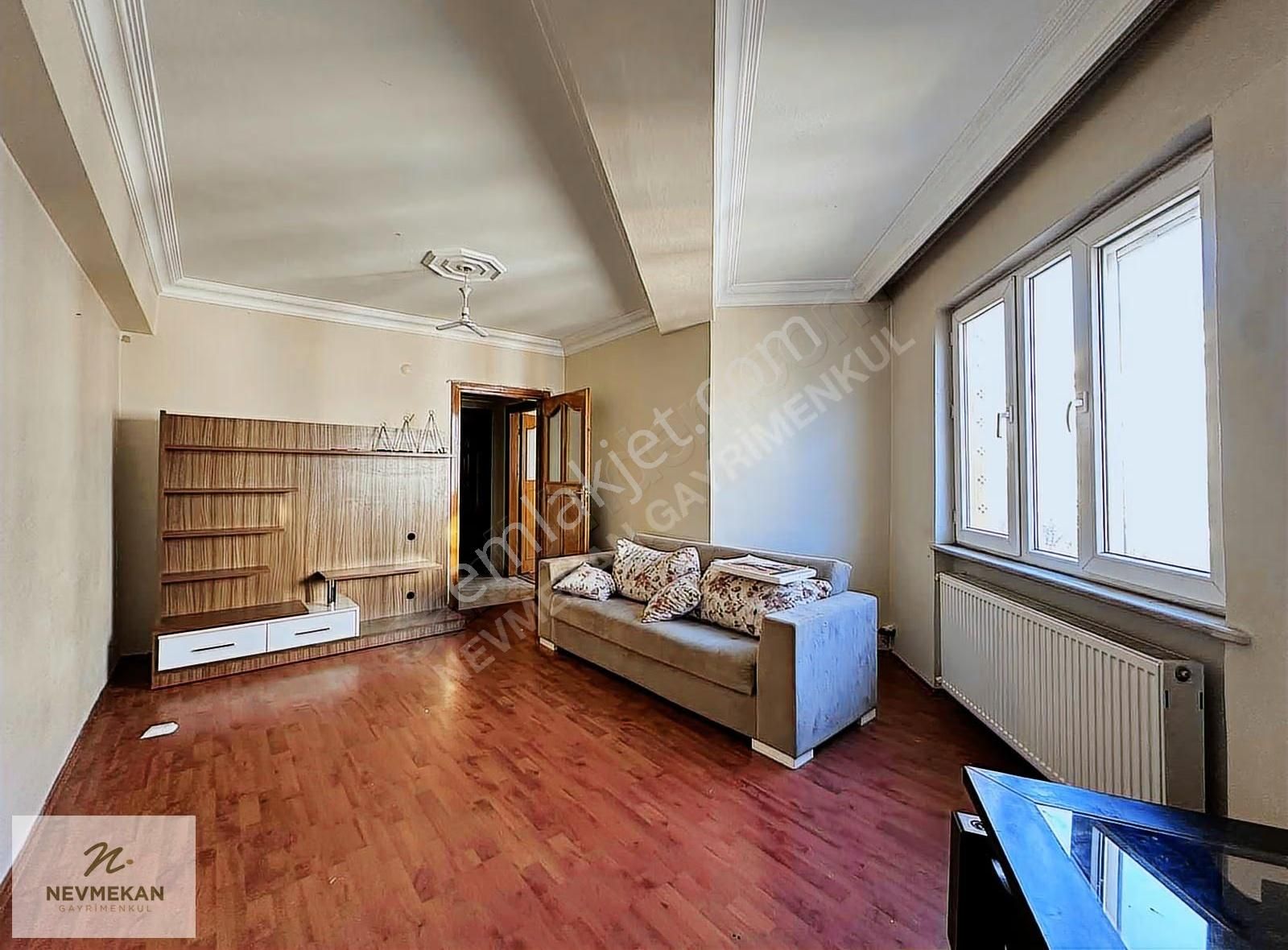 Nevmekan Gayrimenkul'den Asansörlü 2+1 Kiralık Ferah Daire