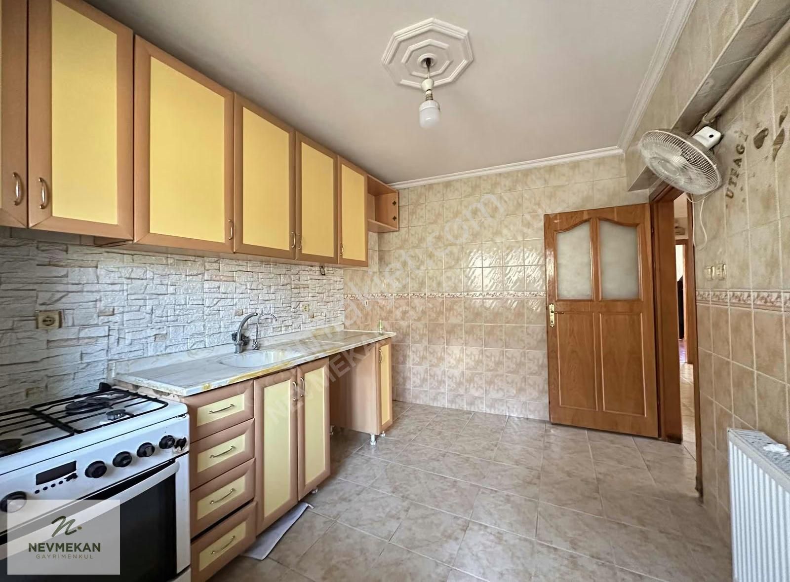 Nevmekan Gayrimenkul'den Asansörlü 2+1 Kiralık Ferah Daire - Görsel 17