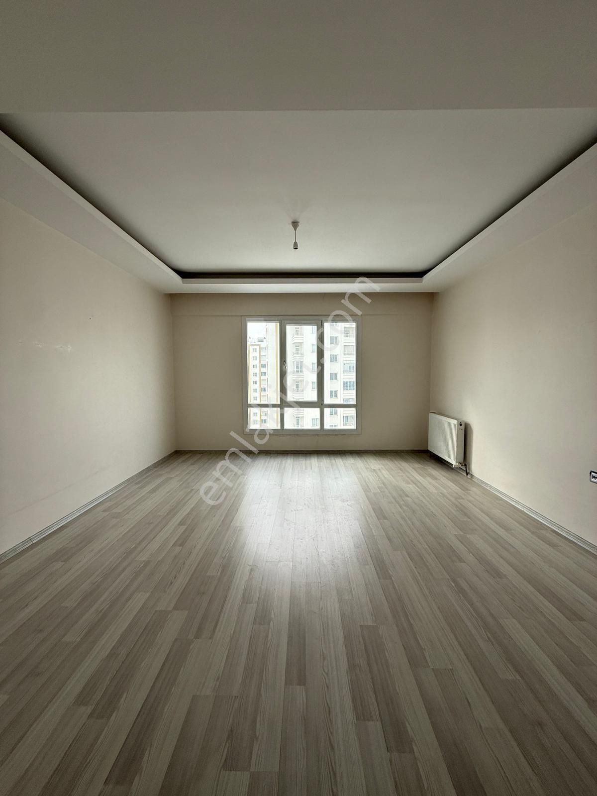 İldem'de 3+1 Geniş Ebeveyn Banyolu Meskenli Daire - Görsel 15