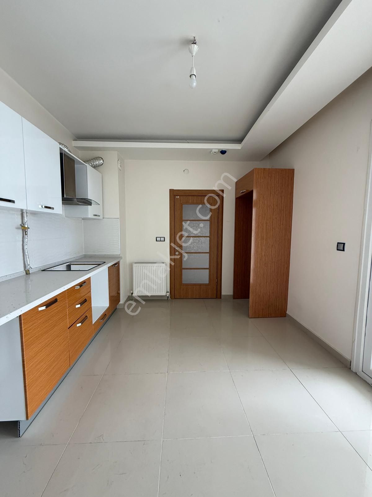 İldem'de 3+1 Geniş Ebeveyn Banyolu Meskenli Daire - Görsel 3