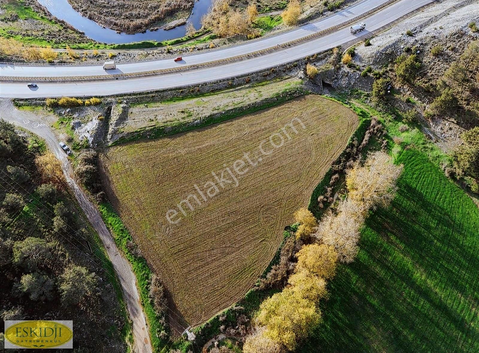 Asfalt Cepheli (izmiryolu)