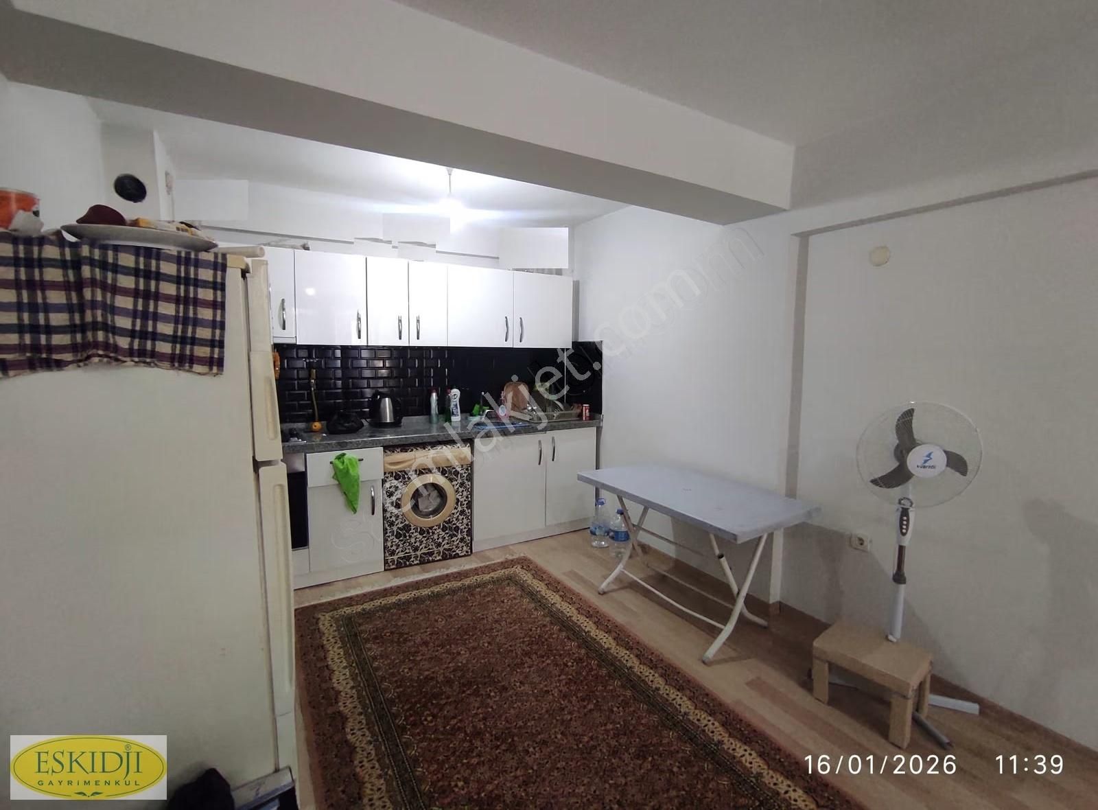 Çanakkale Merkez İsmetpaşa Mah.site İçi Satılık Arakat 1+1 Daire - Görsel 14