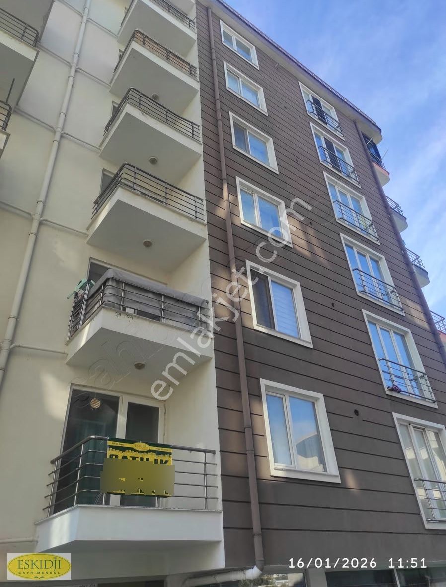 Çanakkale Merkez İsmetpaşa Mah.site İçi Satılık Arakat 1+1 Daire - Görsel 26
