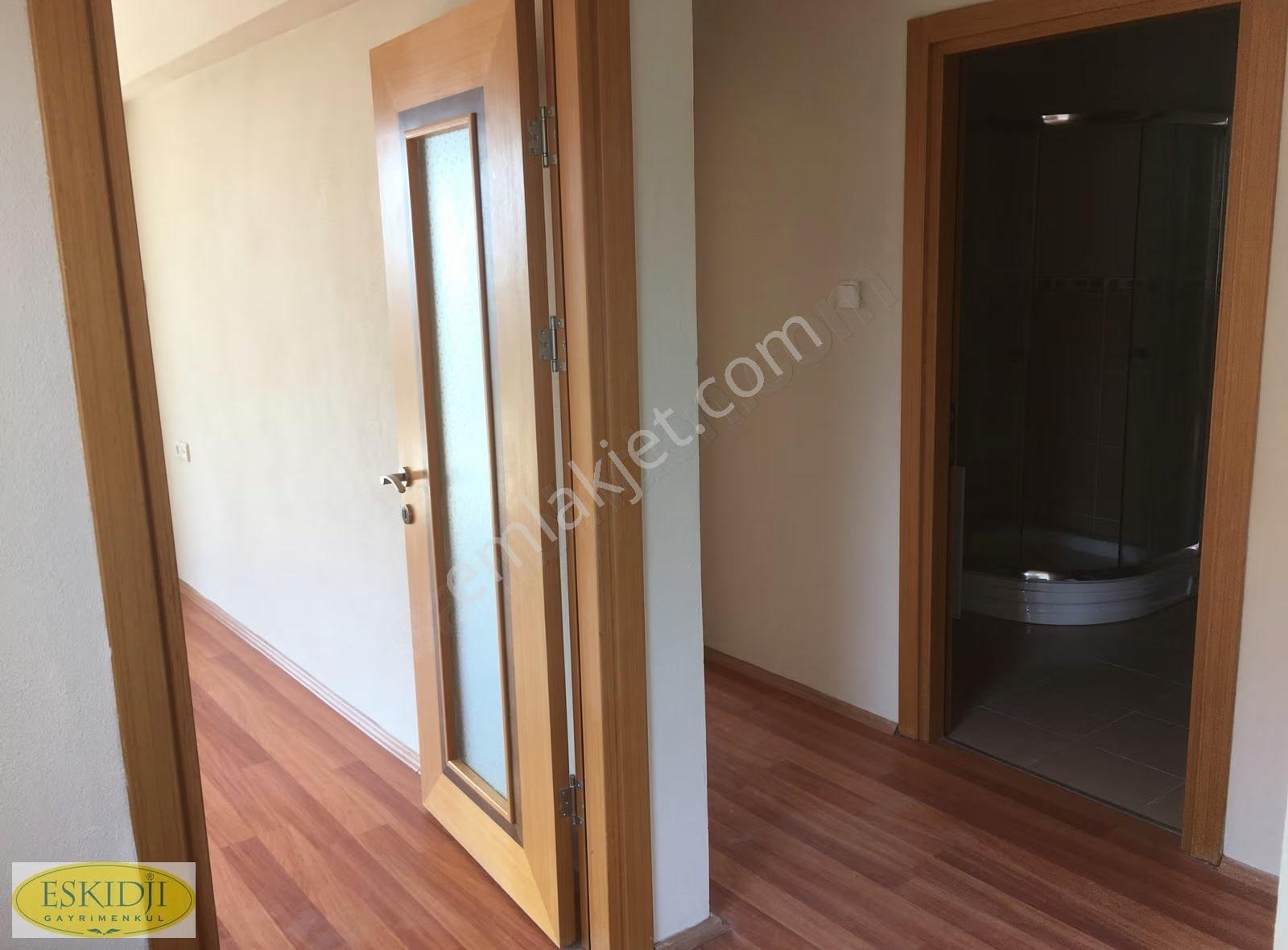 Çanakkale Güzelyalı Da Deniz Manzaralı Kiralık Villa - Görsel 9