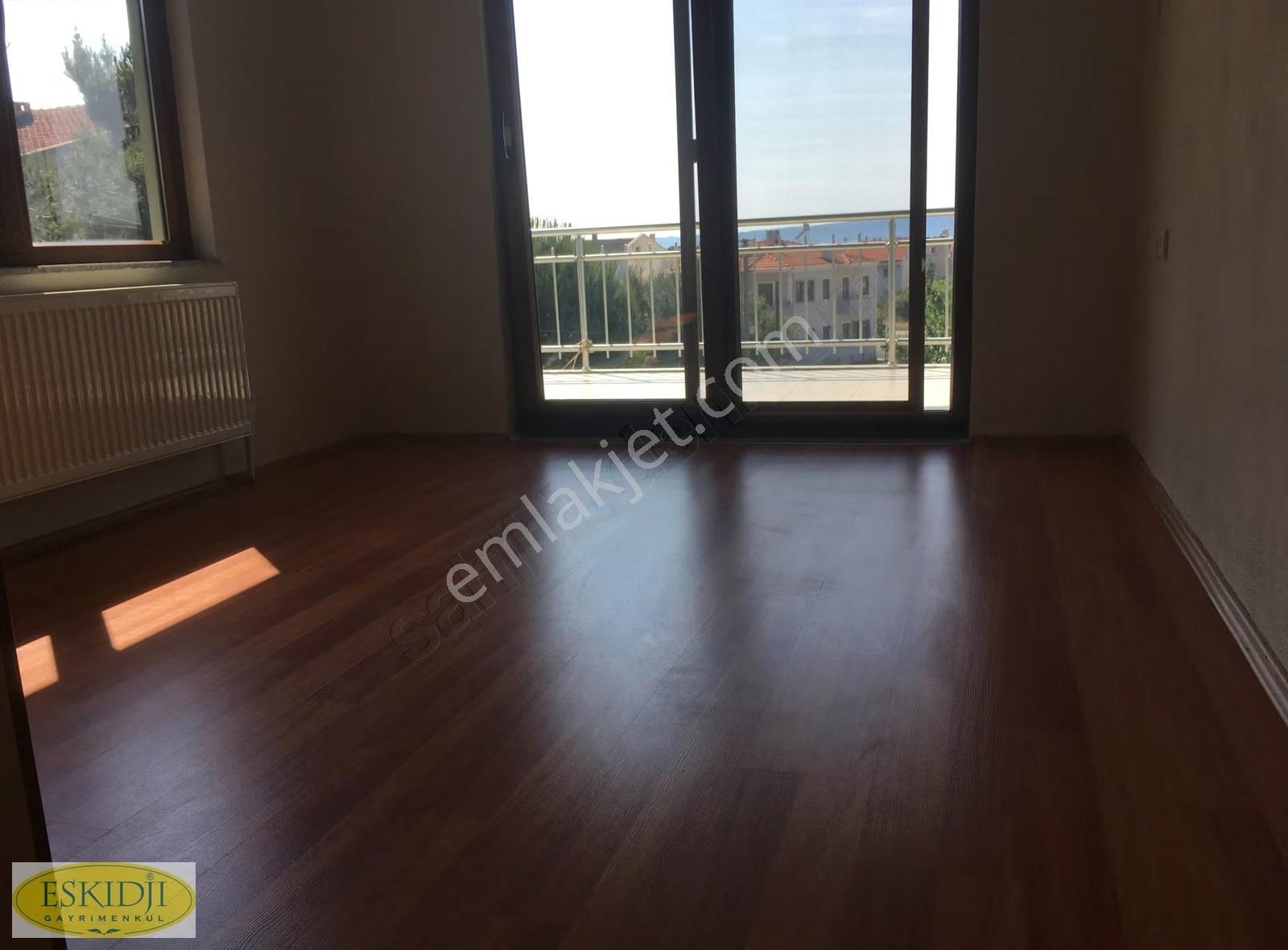 Çanakkale Güzelyalı Da Deniz Manzaralı Kiralık Villa - Görsel 8