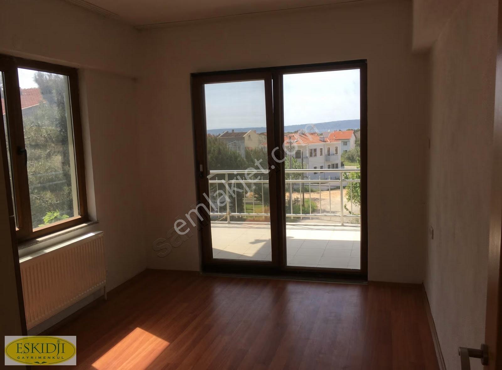Çanakkale Güzelyalı Da Deniz Manzaralı Kiralık Villa - Görsel 13