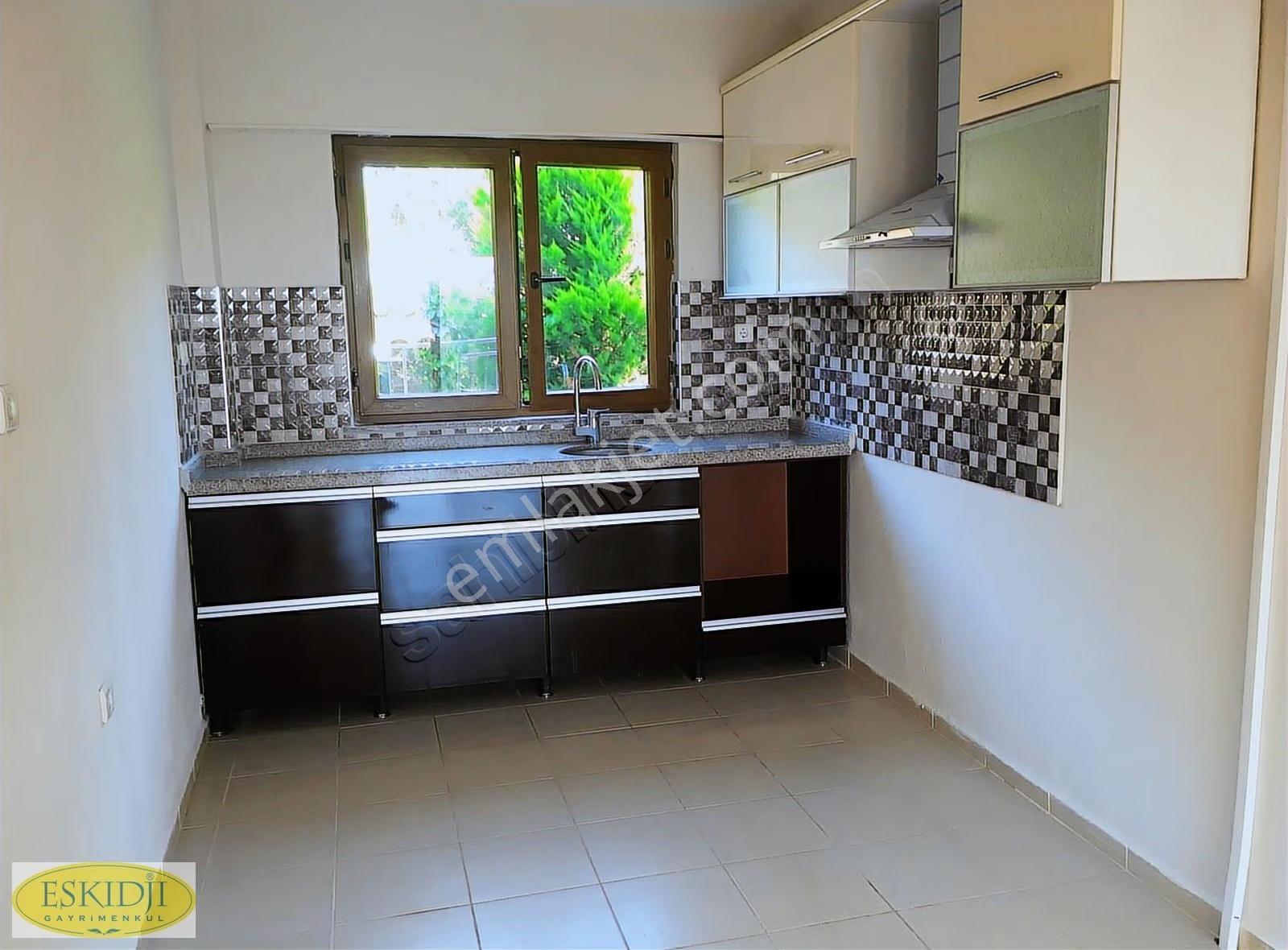 Çanakkale Güzelyalı Da Deniz Manzaralı Kiralık Villa - Görsel 21