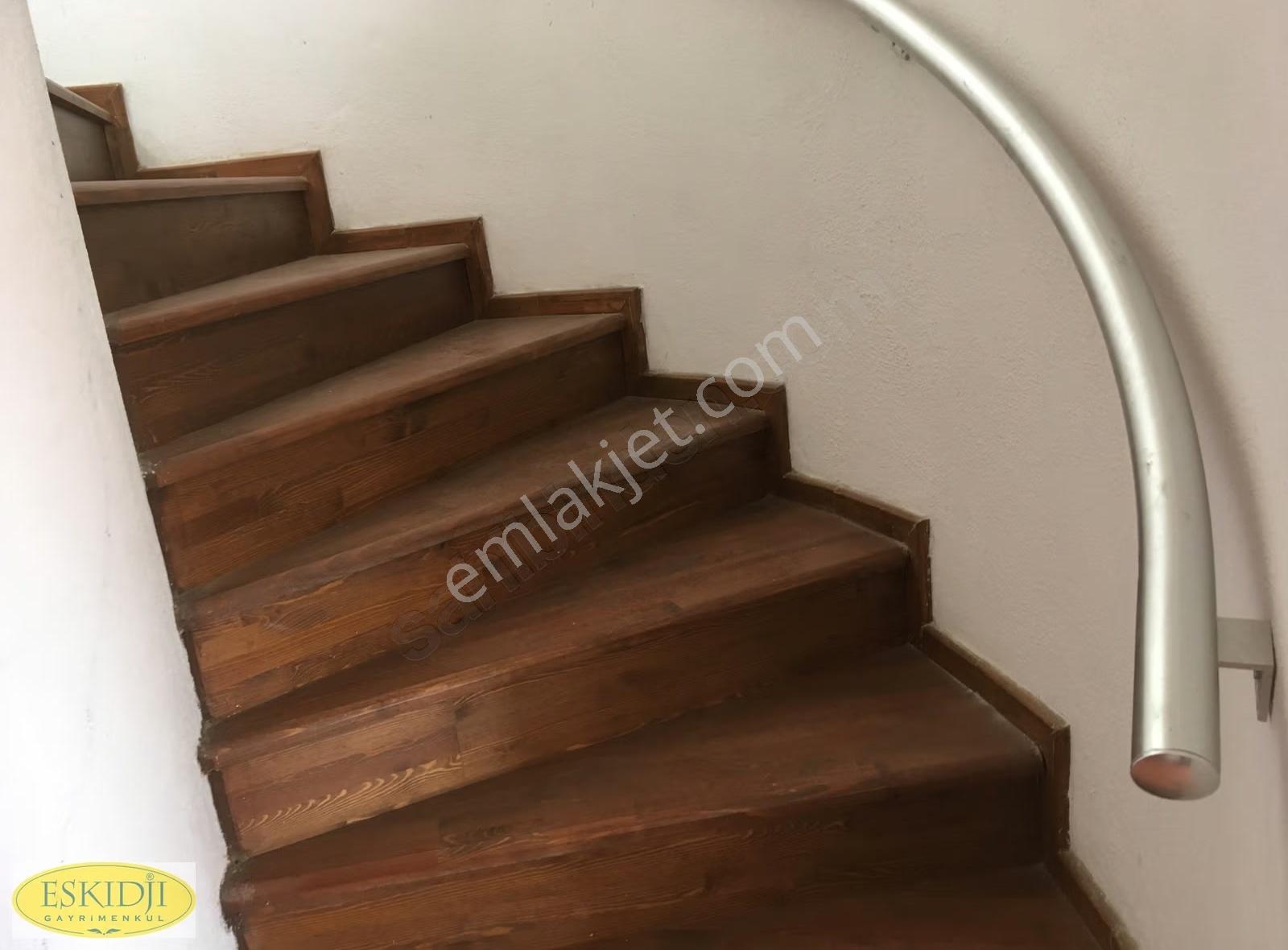 Çanakkale Güzelyalı Da Deniz Manzaralı Kiralık Villa - Görsel 16