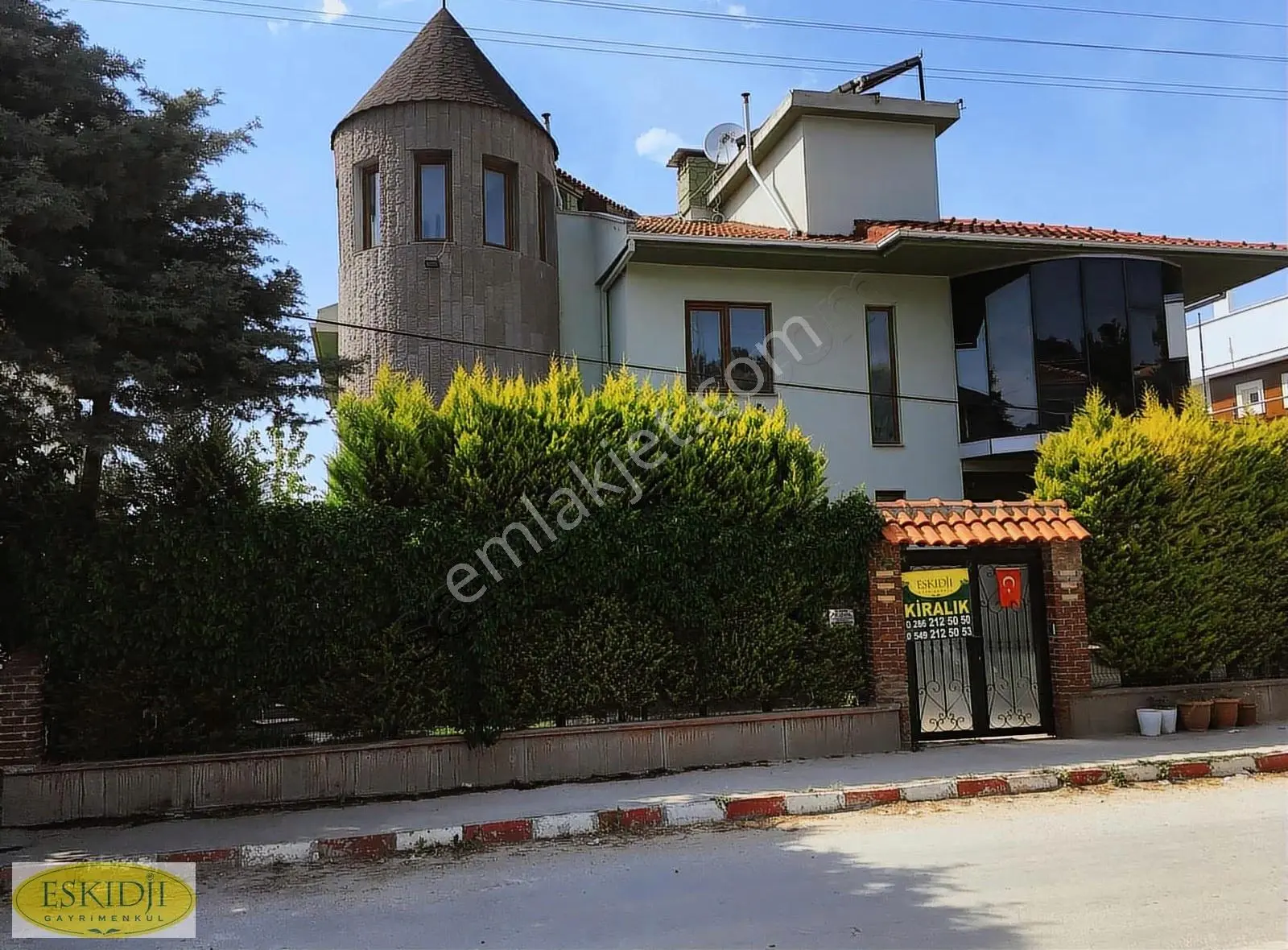 Çanakkale Güzelyalı Da Deniz Manzaralı Kiralık Villa