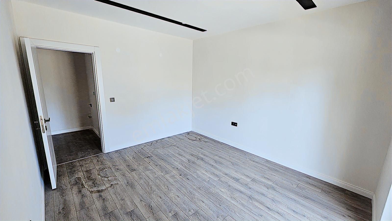 Aksu Altıntaşta Prestijli Site İçerisinde Müstakil 2+1 Kiralık - Görsel 5