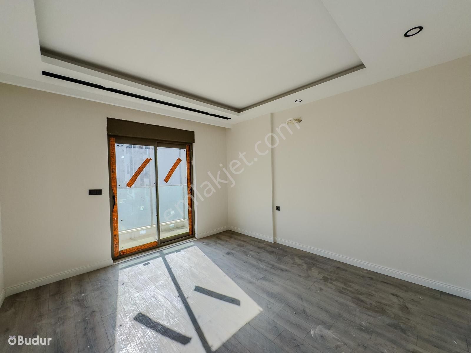 Aksu Altıntaşta Prestijli Site İçerisinde Müstakil 2+1 Kiralık - Görsel 3