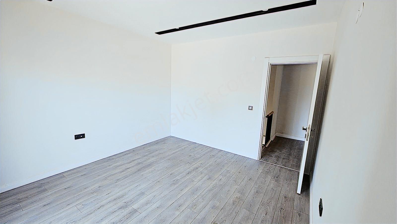 Aksu Altıntaşta Prestijli Site İçerisinde Müstakil 2+1 Kiralık - Görsel 19
