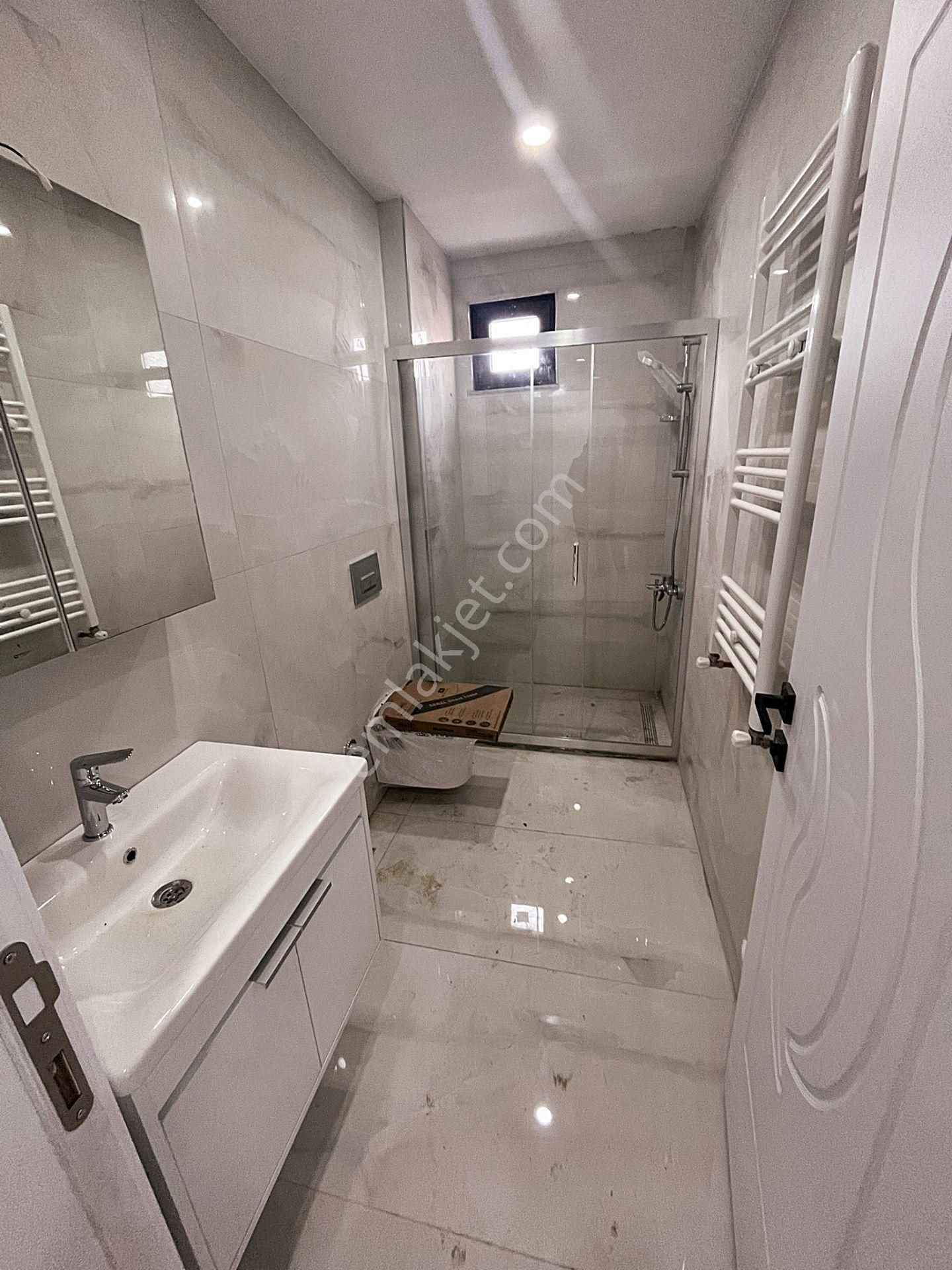 Boş ... Ayşekadın Metro İst.na Yakın Oturuma Hazır Kombili 2+1 - Görsel 9