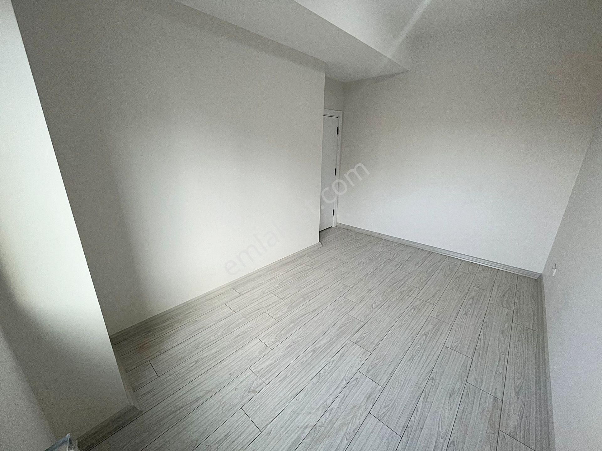 Boş ... Ayşekadın Metro İst.na Yakın Oturuma Hazır Kombili 2+1 - Görsel 6