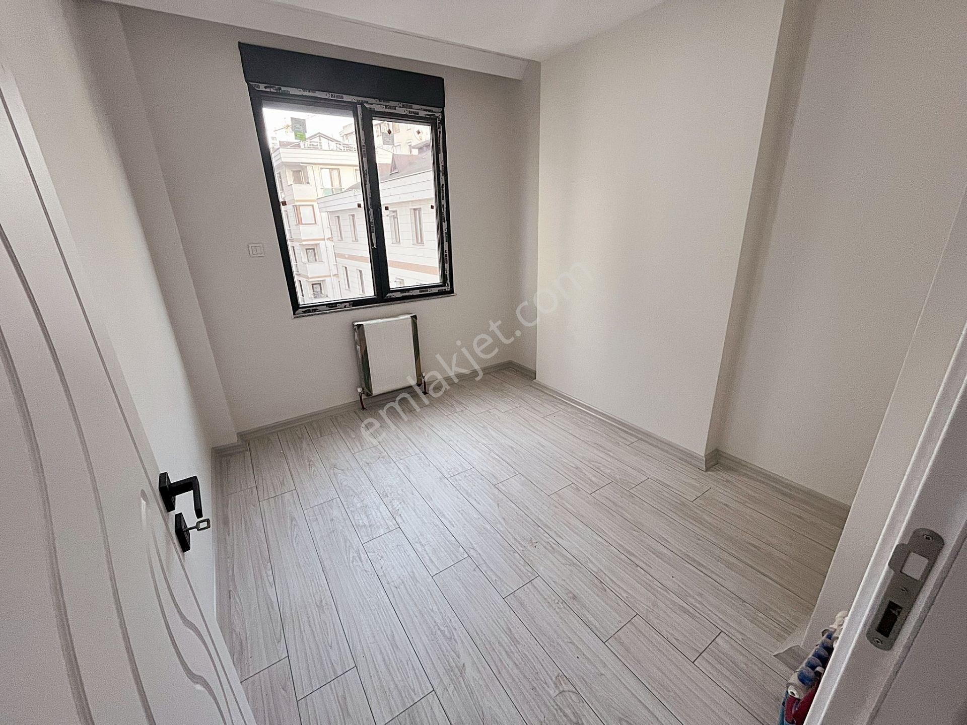 Boş ... Ayşekadın Metro İst.na Yakın Oturuma Hazır Kombili 2+1 - Görsel 10