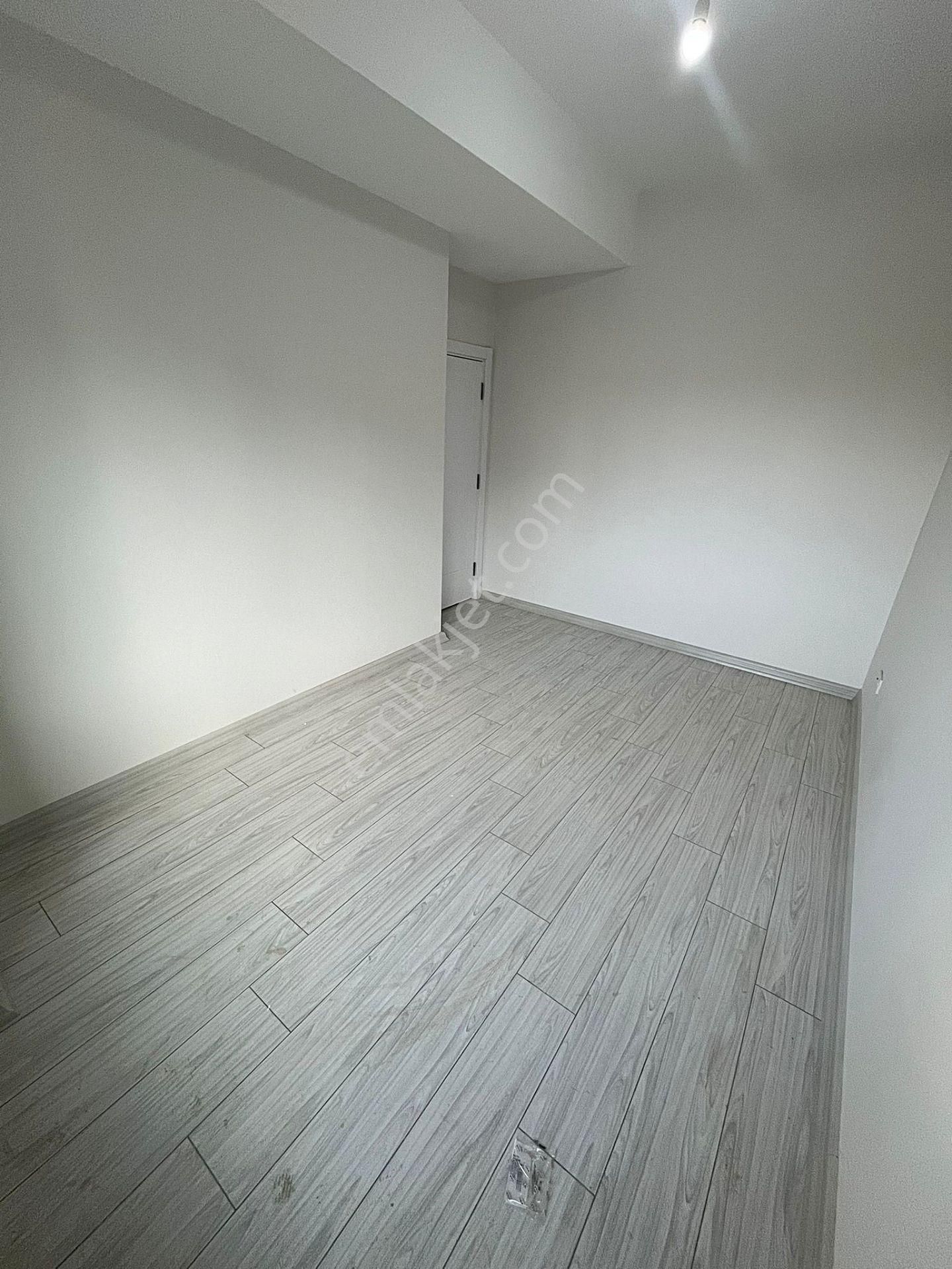 Boş ... Ayşekadın Metro İst.na Yakın Oturuma Hazır Kombili 2+1 - Görsel 7