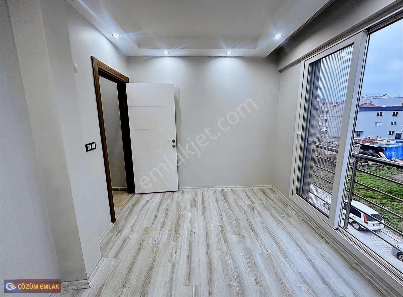 Çözüm Emlak'tan İstasyon Caddesine Yakın 2+1 Karanlıksız Daire - Görsel 15