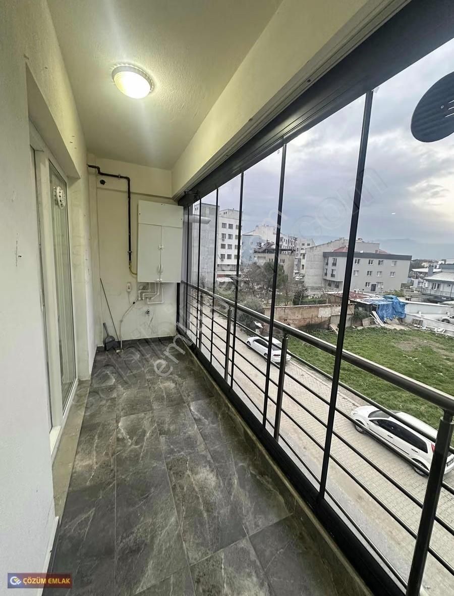 Çözüm Emlak'tan İstasyon Caddesine Yakın 2+1 Karanlıksız Daire - Görsel 21